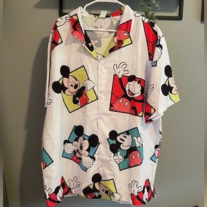 Mickey Mouse button up